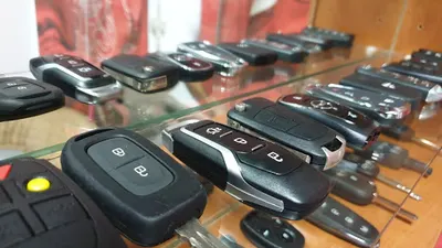 Dorabianie Kluczy Kodowanie Naprawa pilotów WADEX Podwojski M. Otwieranie zamków